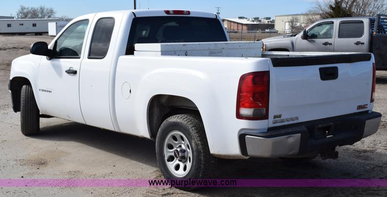image for item K2307 2008 GMC Sierra 1500 pickup truck