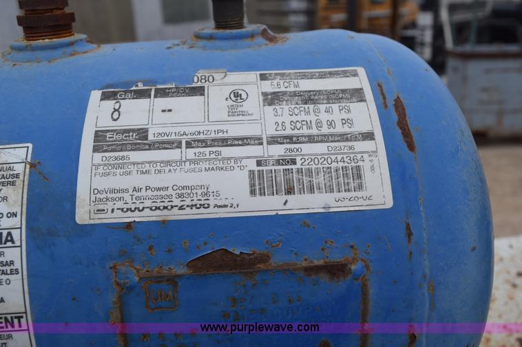 image for item K2321 2003 Ford F250 Super Duty XL SuperCab flatbed pickup truck