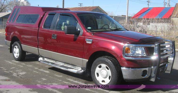 image for item K2875 2006 Ford F150 XLT SuperCab pickup truck
