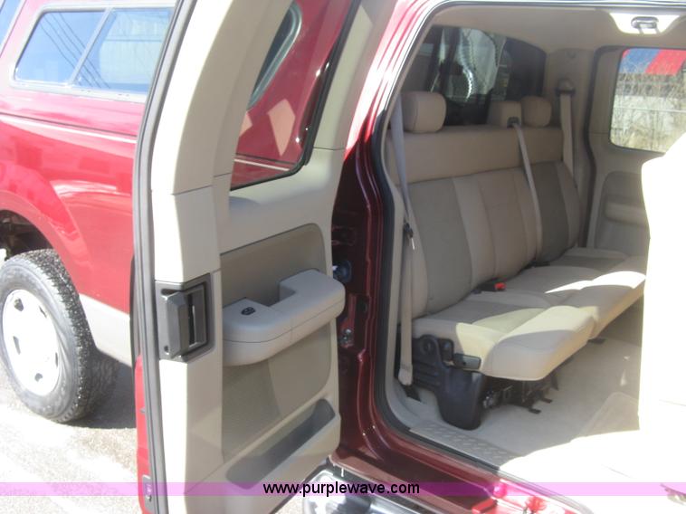 image for item K2875 2006 Ford F150 XLT SuperCab pickup truck