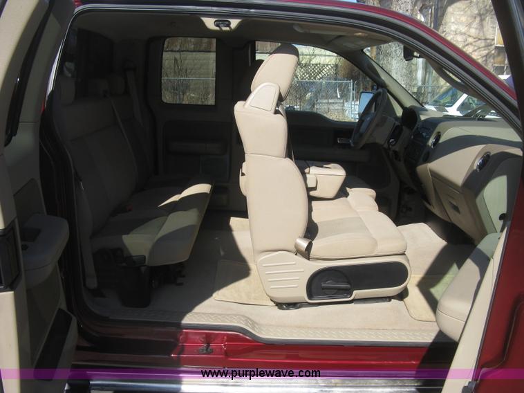 image for item K2875 2006 Ford F150 XLT SuperCab pickup truck