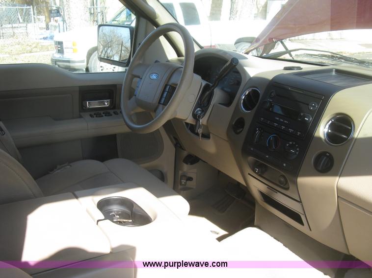 image for item K2875 2006 Ford F150 XLT SuperCab pickup truck