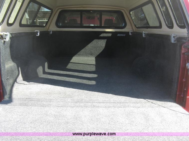 image for item K2875 2006 Ford F150 XLT SuperCab pickup truck