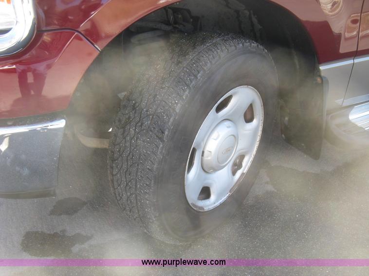 image for item K2875 2006 Ford F150 XLT SuperCab pickup truck