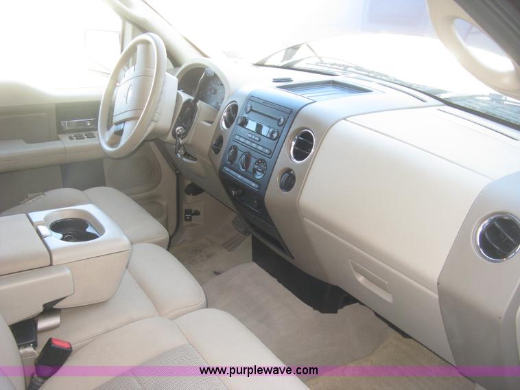 image for item K2875 2006 Ford F150 XLT SuperCab pickup truck