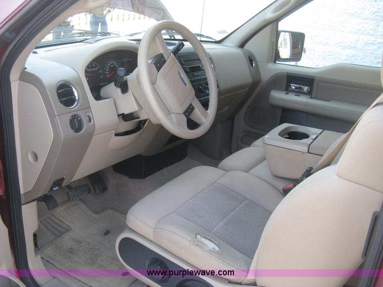 image for item K2875 2006 Ford F150 XLT SuperCab pickup truck