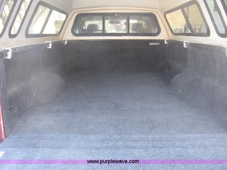 image for item K2875 2006 Ford F150 XLT SuperCab pickup truck