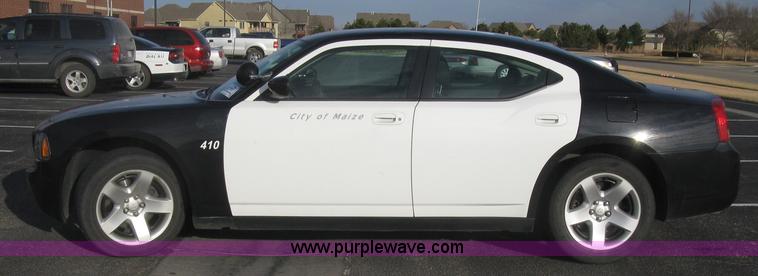image for item K2879 2010 Dodge Charger Police