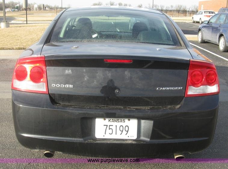 image for item K2879 2010 Dodge Charger Police