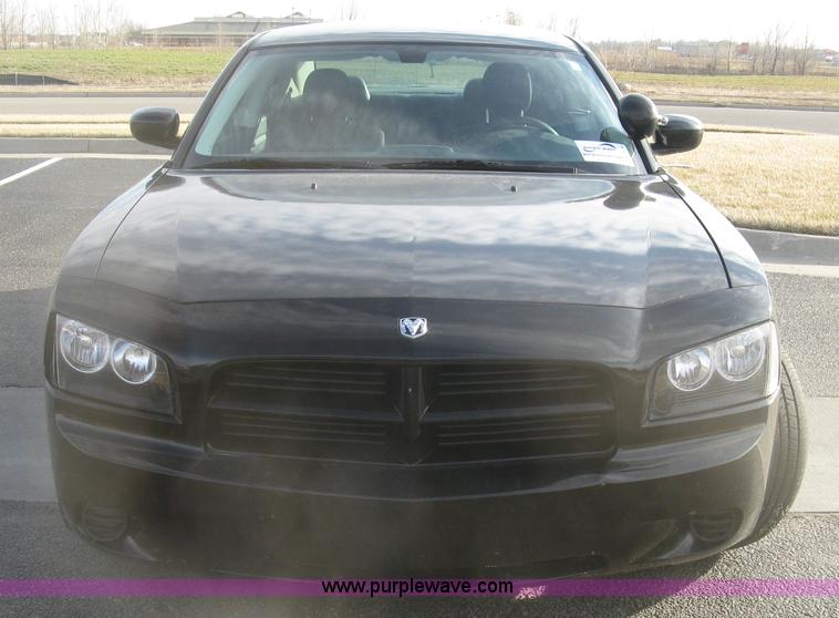 image for item K2879 2010 Dodge Charger Police