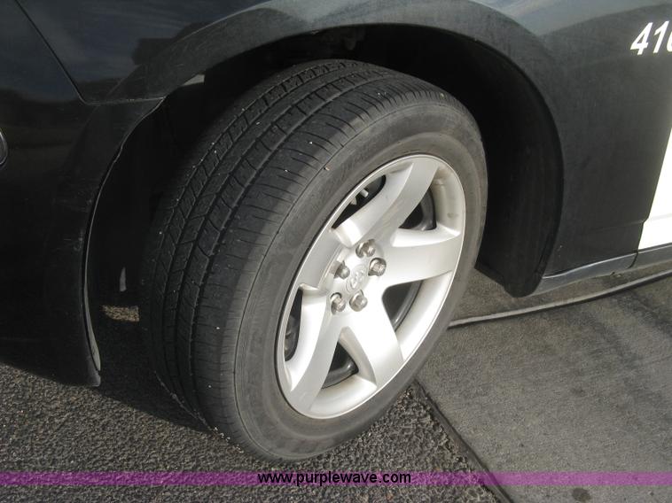 image for item K2879 2010 Dodge Charger Police