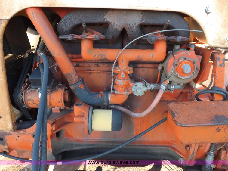 image for item K3181 Case 830 tractor