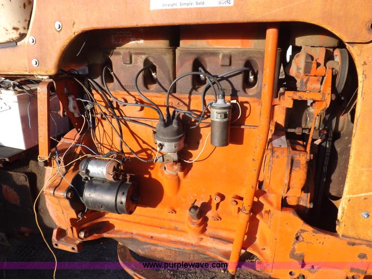 image for item K3181 Case 830 tractor