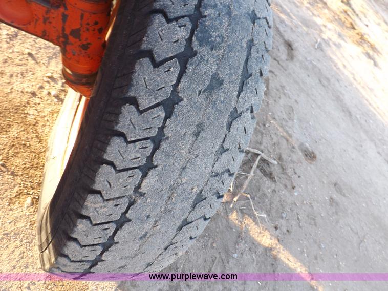 image for item K3181 Case 830 tractor