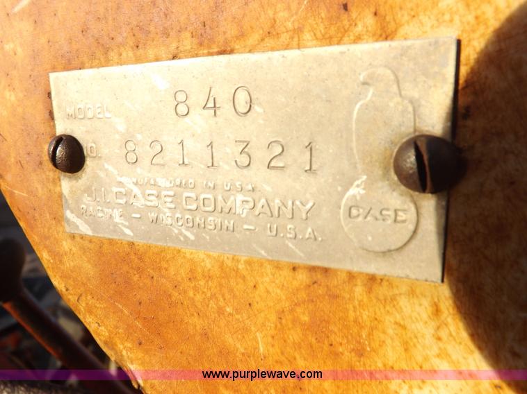 image for item K3181 Case 830 tractor