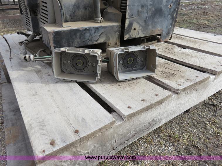 image for item K7088 Kohler M20EP Continant 5 generator