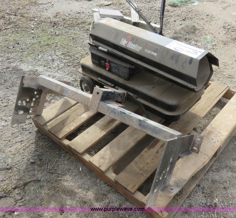 image for item K7089 Mr. Heater heater