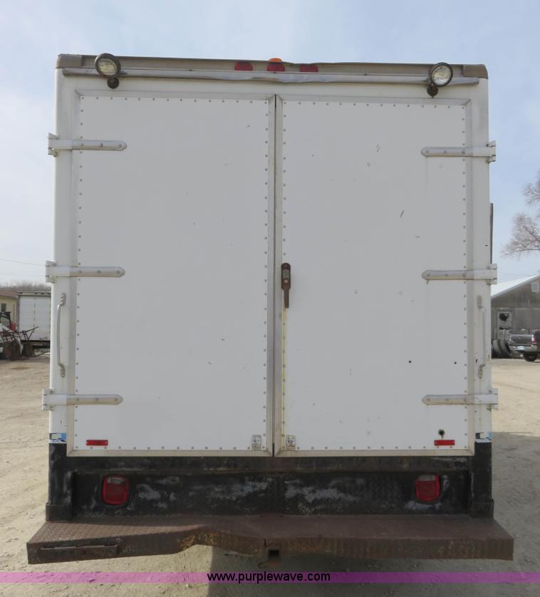 image for item K7206 1996 Ford Econoline E450 box truck