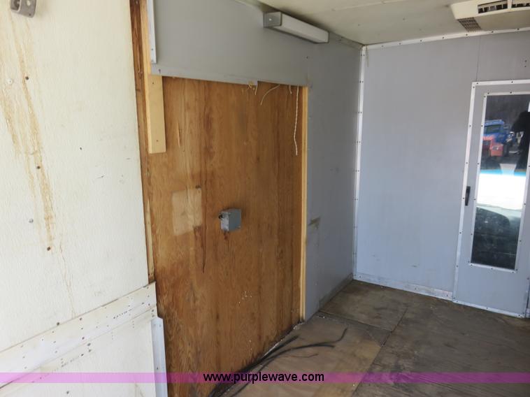 image for item K7206 1996 Ford Econoline E450 box truck