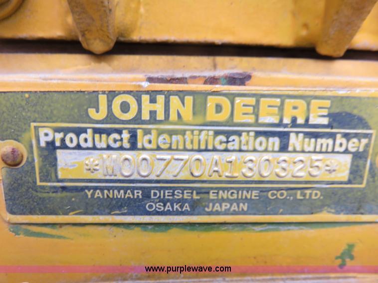 image for item K7219 1994 John Deere 770 utility tractor
