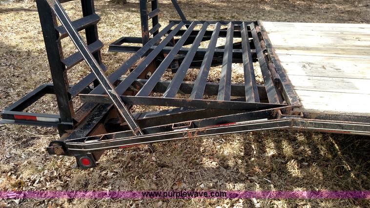 image for item L6563 2008 Kaufman gooseneck trailer