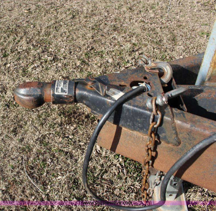 image for item L6603 2000 Haulmark enclosed cargo trailer