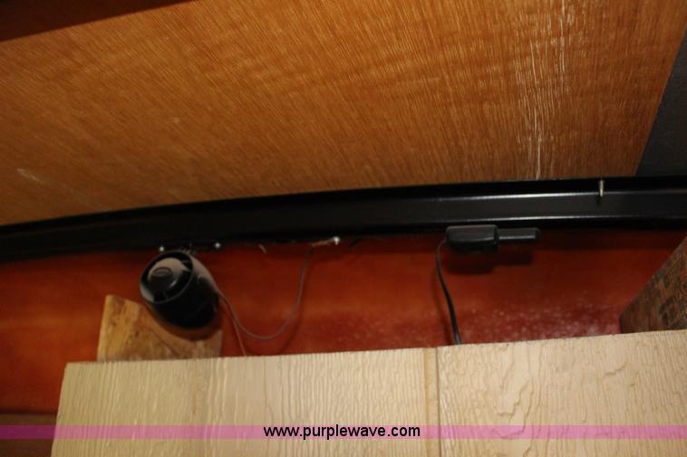 image for item L6603 2000 Haulmark enclosed cargo trailer