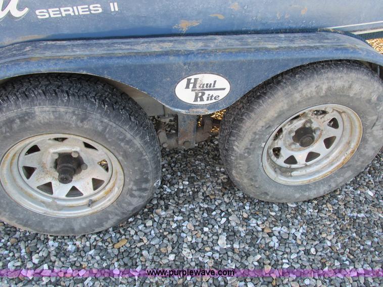 image for item Z9617 1989 Sunbird Eurosport II boat