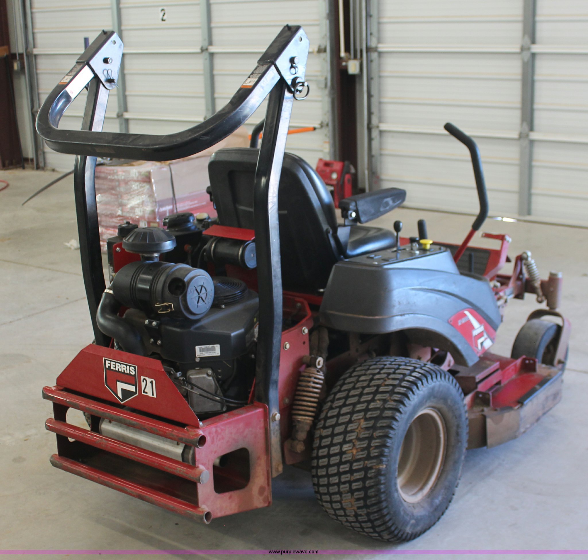 Ferris IS1500Z ZTR commercial lawn mower in Yukon, OK Item AK9608