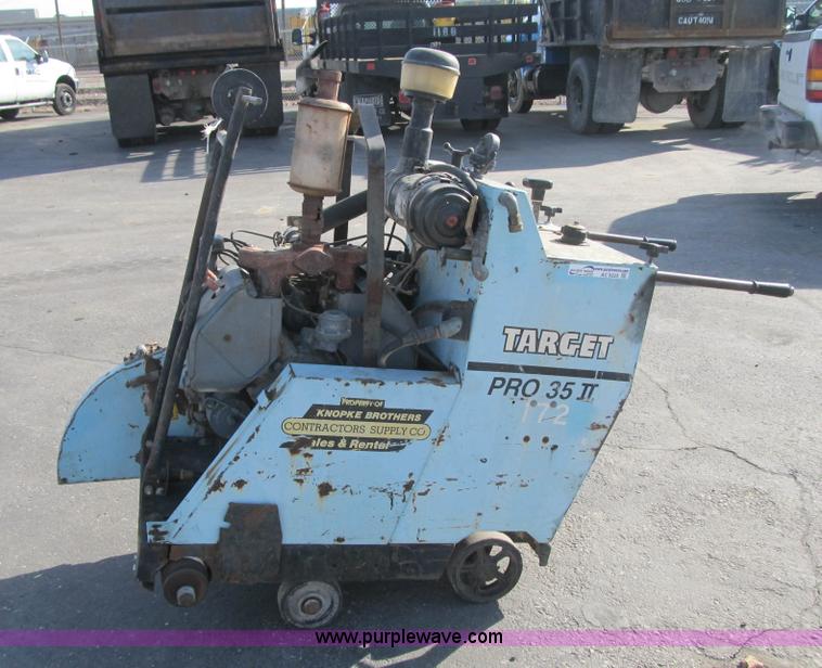 image for item AC9323 Target Pro 35II self-propelled concrete saw