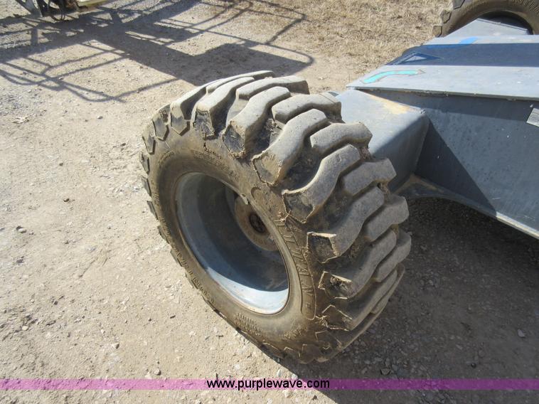 image for item AV9904 Terex TB44 boom lift