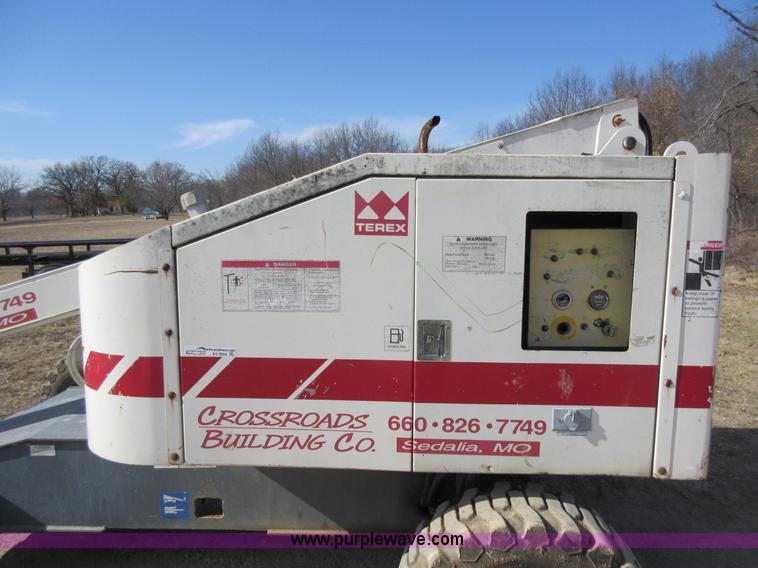 image for item AV9904 Terex TB44 boom lift