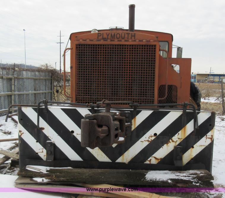 image for item AV9976 Plymouth train