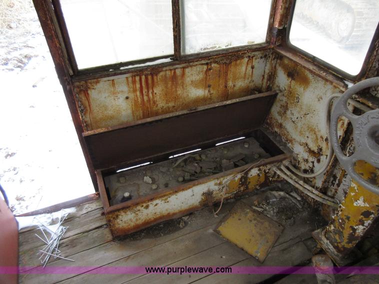 image for item AV9976 Plymouth train