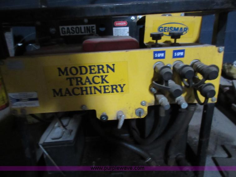 image for item AV9979 Modern Track Machinery hydraulic power pack