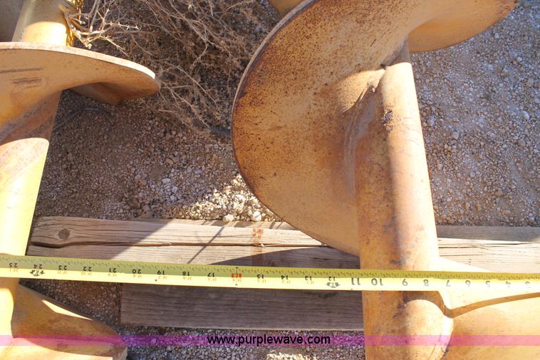 image for item AW9448 Ditch Witch 210 earth auger