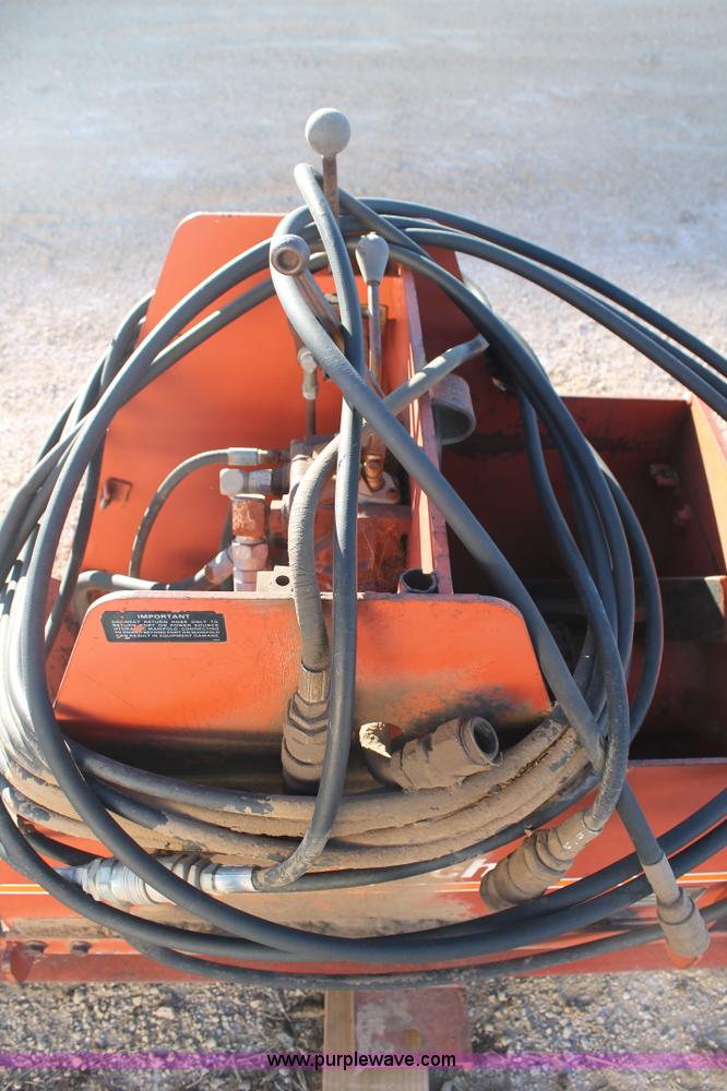 image for item AW9448 Ditch Witch 210 earth auger