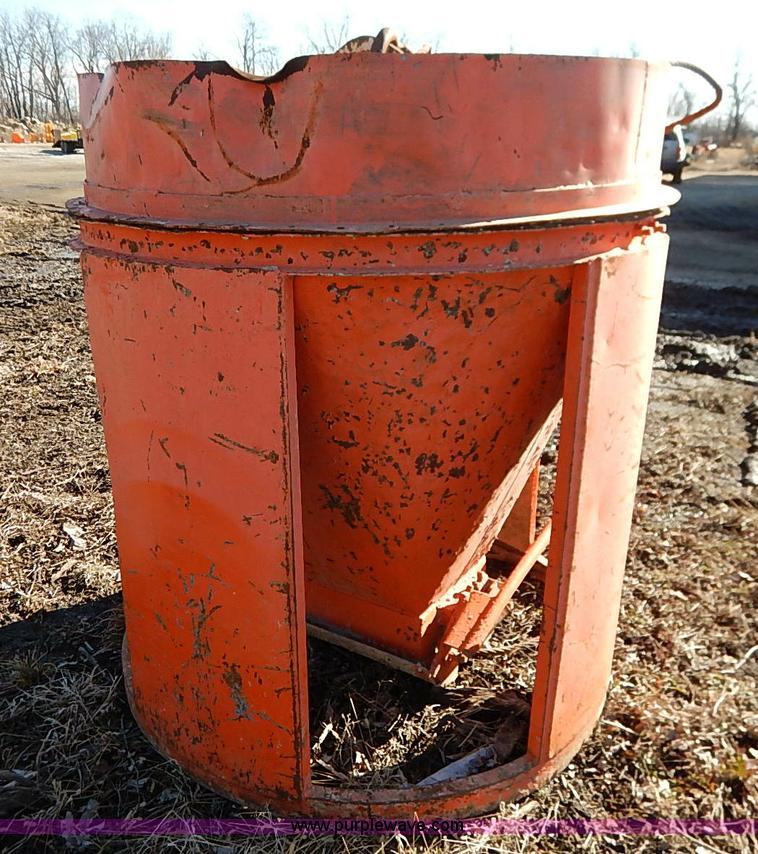 image for item BC9751 Portable concrete hopper