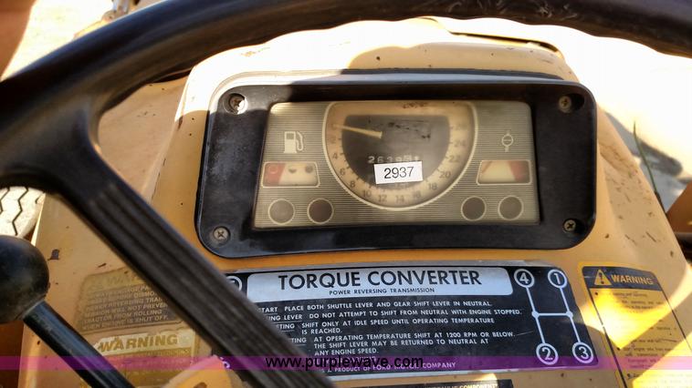 image for item BR9481 Ford 445 tractor