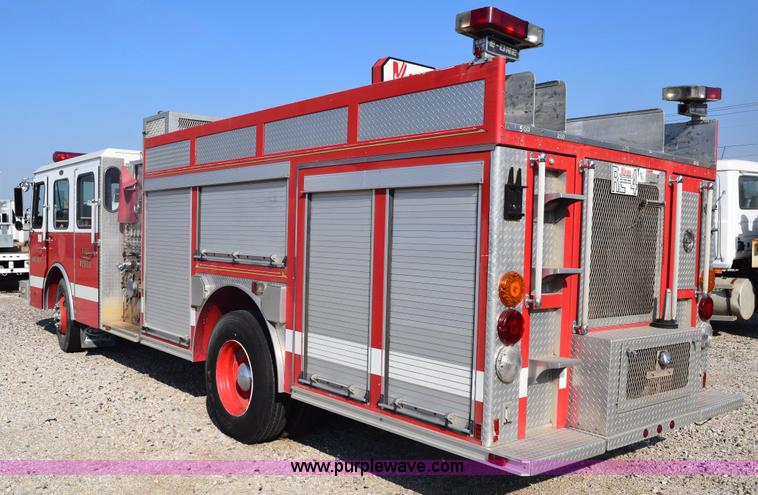 image for item E6152 1991 Federal Motors Emergency One fire truck