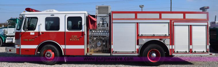 image for item E6152 1991 Federal Motors Emergency One fire truck