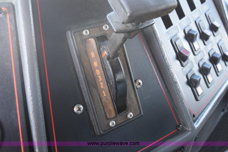 image for item E6152 1991 Federal Motors Emergency One fire truck