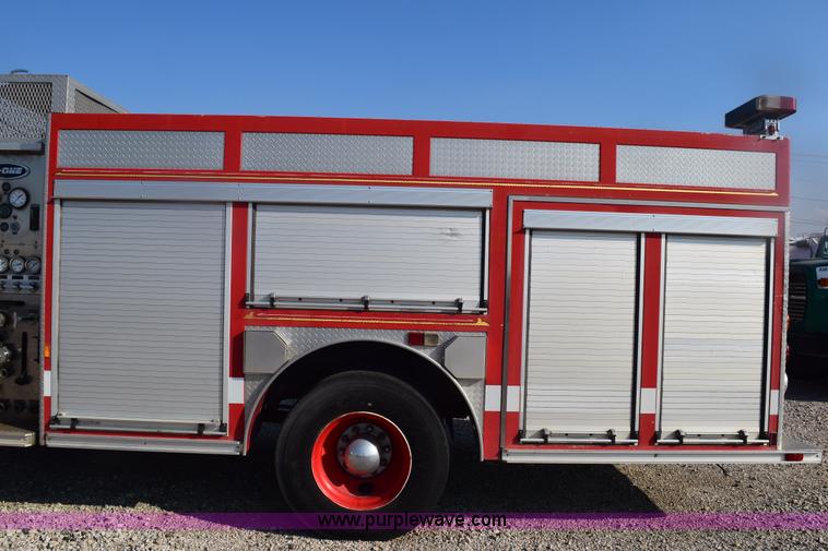 image for item E6152 1991 Federal Motors Emergency One fire truck