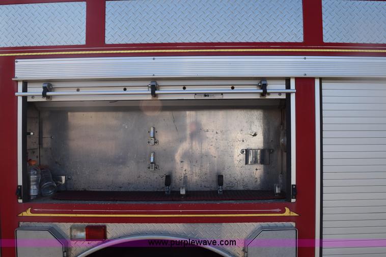 image for item E6152 1991 Federal Motors Emergency One fire truck