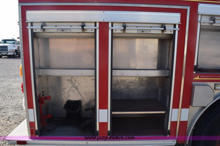 image for item E6152 1991 Federal Motors Emergency One fire truck