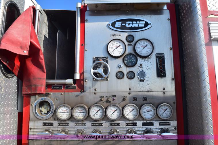 image for item E6152 1991 Federal Motors Emergency One fire truck