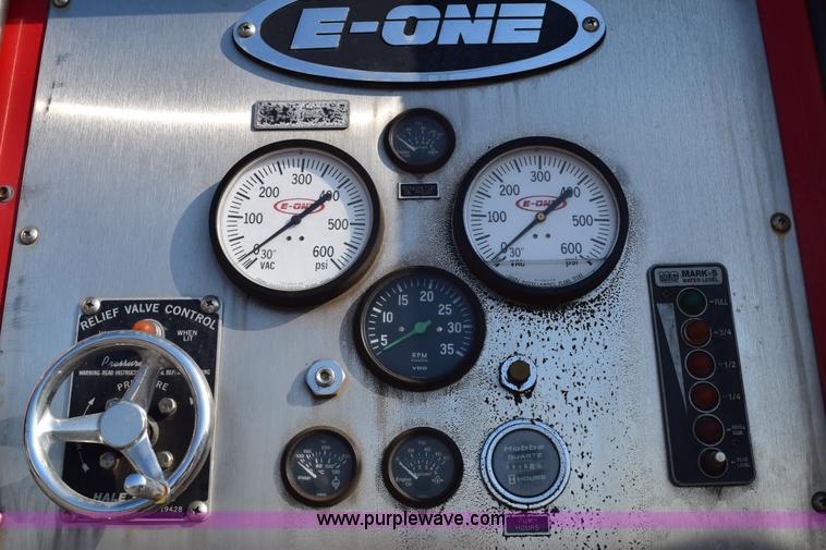 image for item E6152 1991 Federal Motors Emergency One fire truck