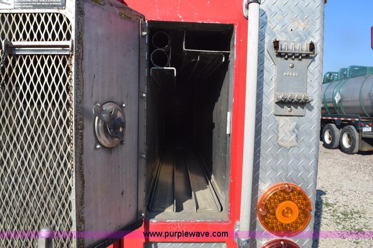 image for item E6152 1991 Federal Motors Emergency One fire truck