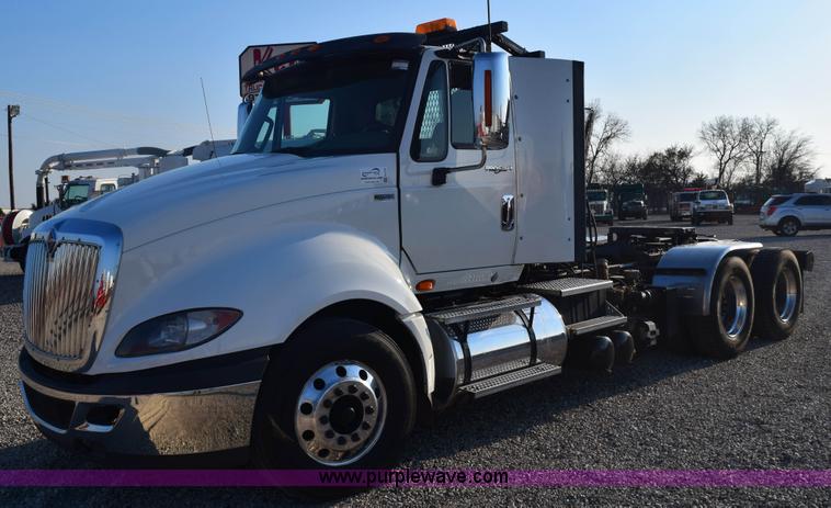 image for item E6153 2012 International ProStar winch truck