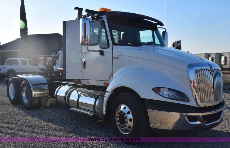 image for item E6153 2012 International ProStar winch truck